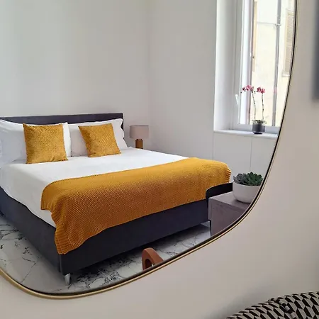 Romantic Colosseum - Luxury * ローマ